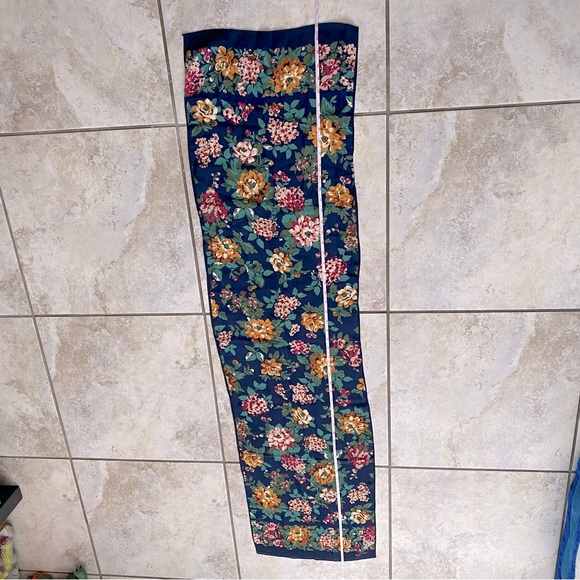 Echo New York silk floral scarf - Picture 3 of 8